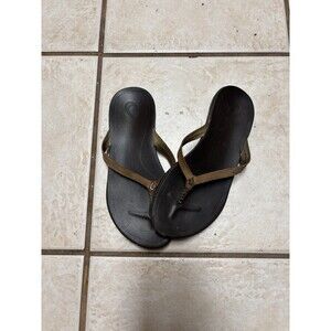OluKai Ho'ōpio leather sandals with brown straps Women's Size 5